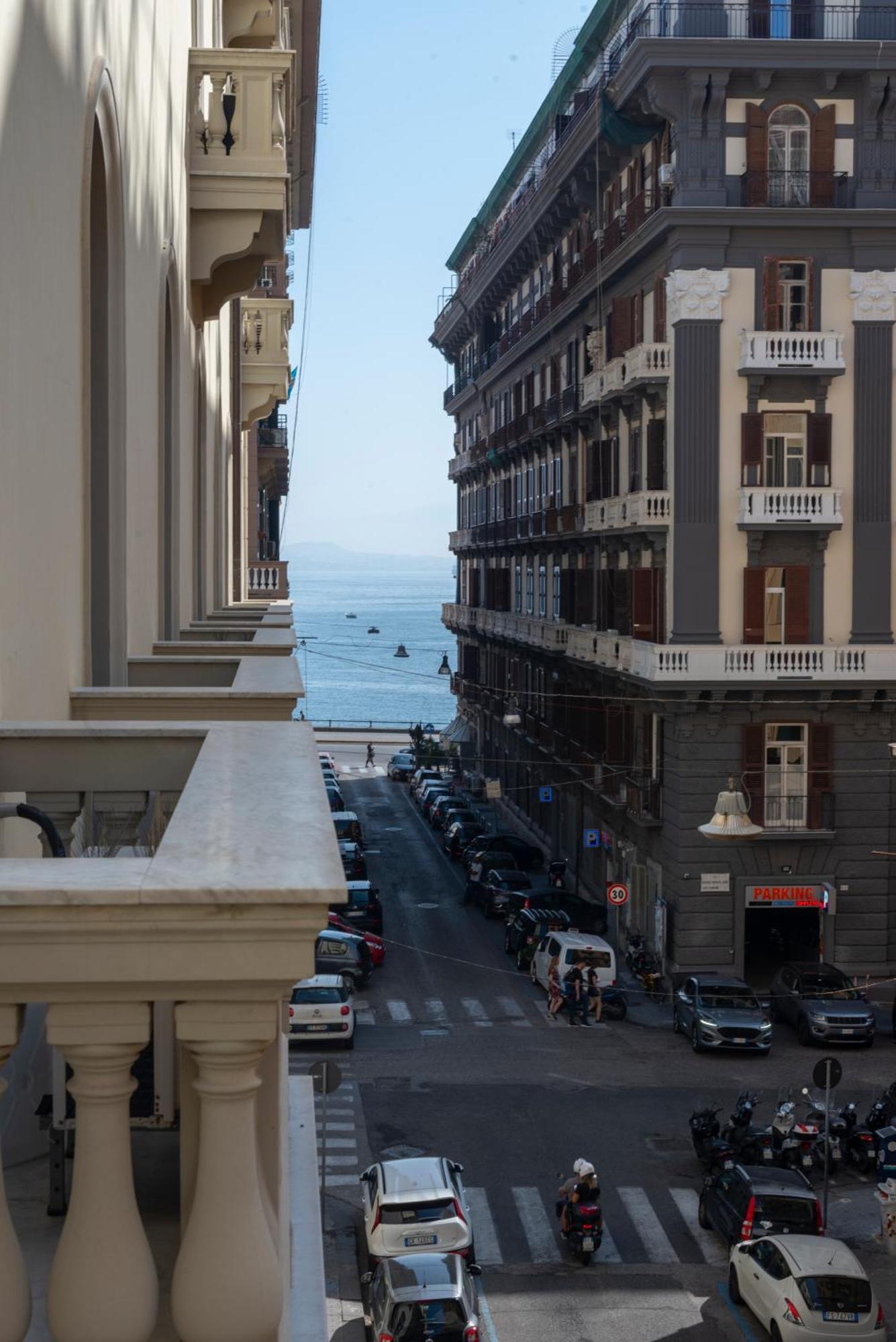Santa Lucia Maison De Charme Napoli Esterno foto